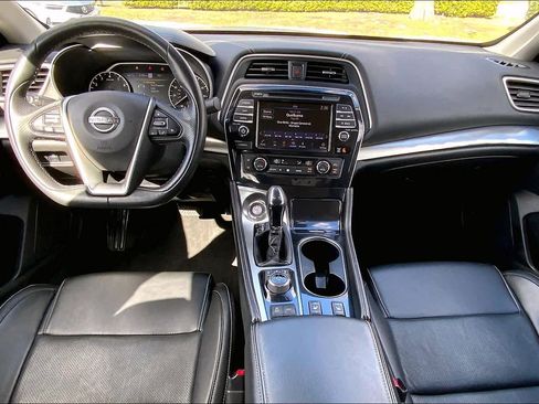 Used 2023 Nissan Maxima SL image 16