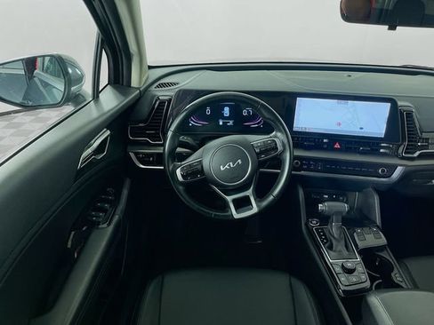 Used 2025 Kia Sportage EX FWD image 23