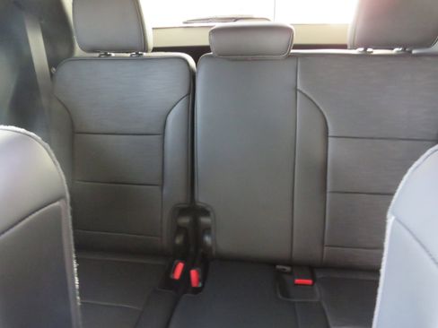 New 2026 Buick Enclave Sport Touring w/ Power Package image 8