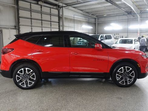 Used 2023 Chevrolet Blazer RS image 8