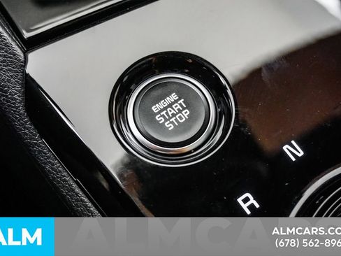 Used 2025 Kia Sportage X-Line AWD/4WD image 23