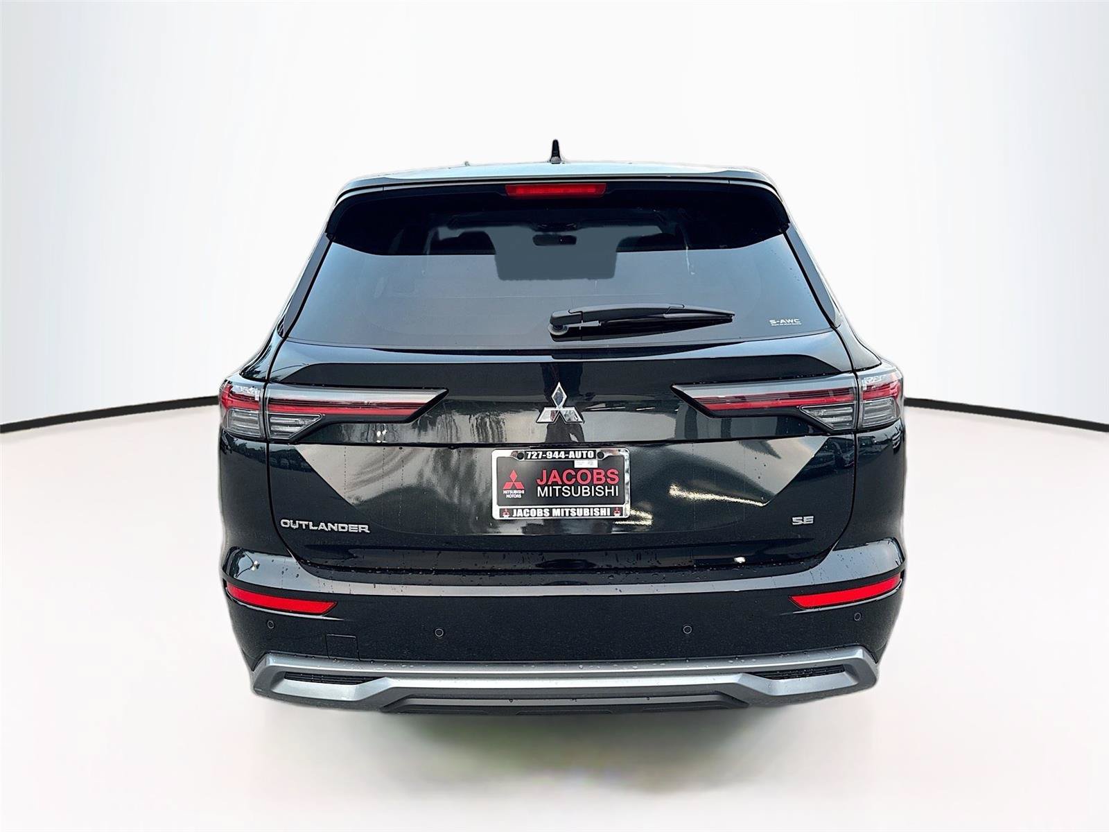 New 2026 Mitsubishi Outlander SE AWD/4WD image 5