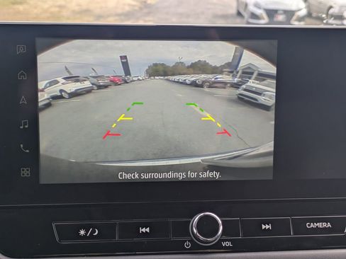 New 2026 Mitsubishi Outlander ES FWD image 17