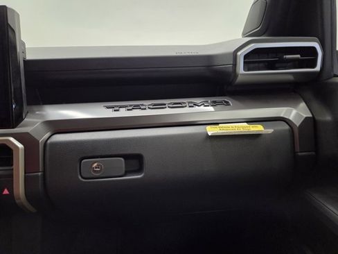 New 2026 Toyota Tacoma TRD Off-Road image 83