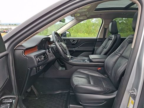 Certified 2023 Lincoln Aviator Reserve w/ Elements Package Plus AWD/4WD image 15