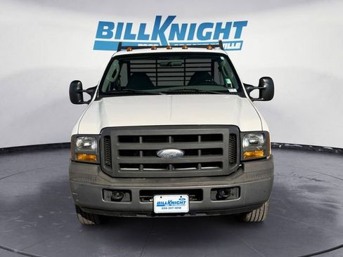 Used 2005 Ford F350 XL image 8