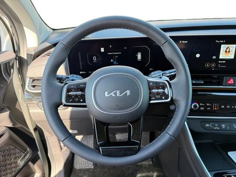 New 2026 Kia Carnival SX Prestige FWD image 12
