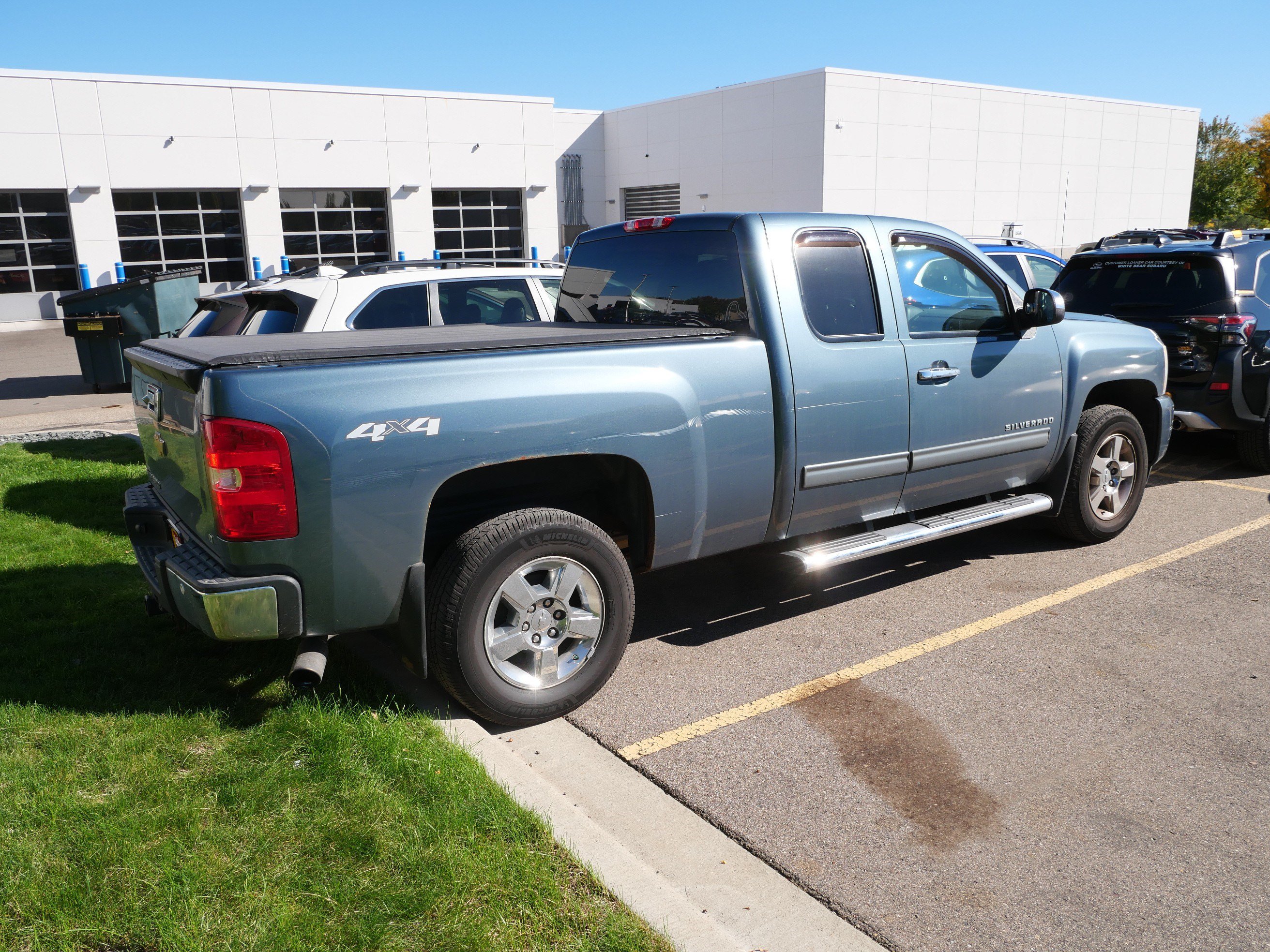 Used 2011 Chevrolet Silverado 1500 LT w/ All-Star Edition AWD/4WD image 5