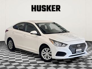 Used 2021 Hyundai Accent SE video 1