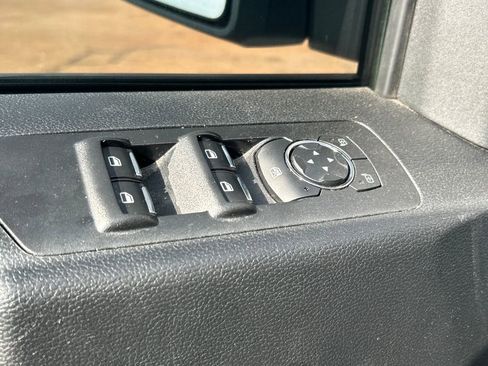 Used 2018 Ford F150 XLT w/ Equipment Group 302A Luxury image 6