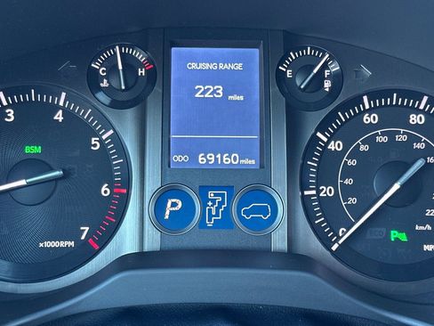 Used 2017 Lexus GX 460 Premium image 35