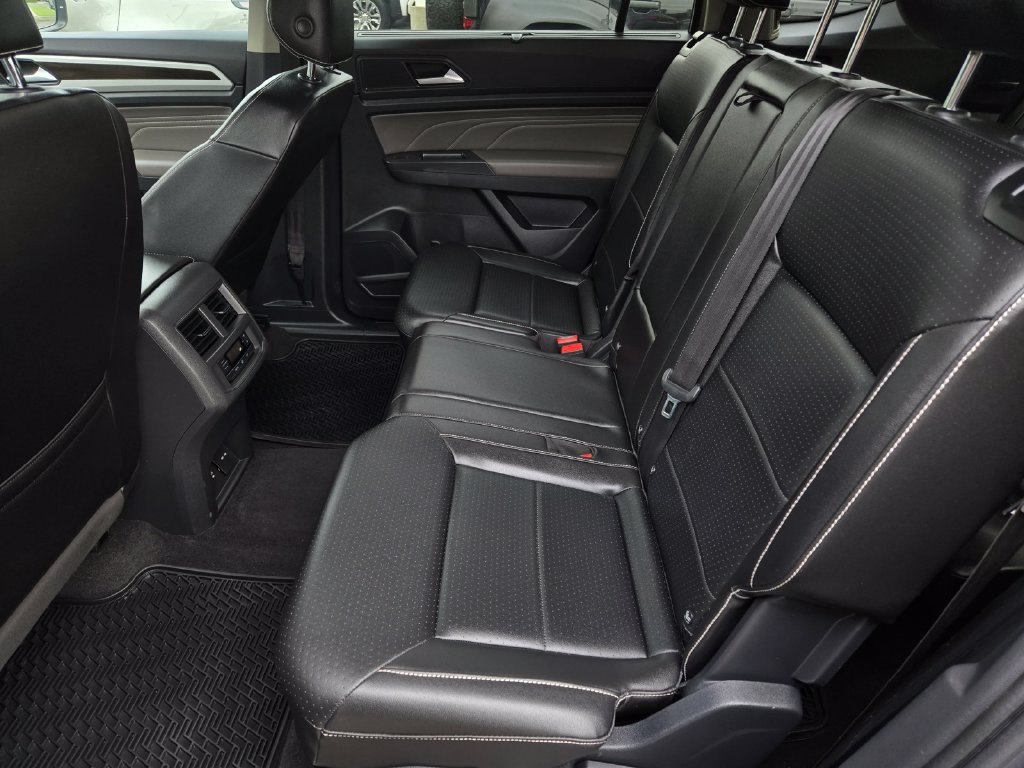 Used 2021 Volkswagen Atlas SE AWD/4WD image 12