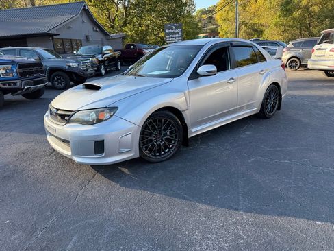 Used 2011 Subaru Impreza WRX STI image 18