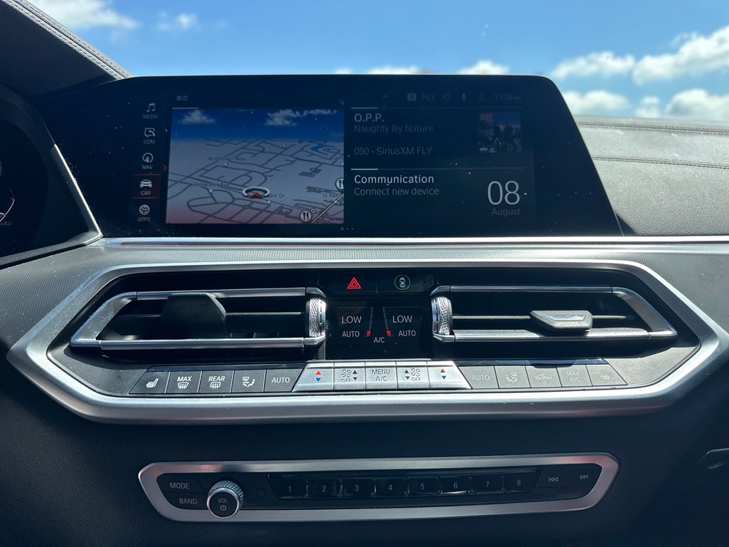 Used 2022 BMW X6 xDrive40i w/ M Sport Package AWD/4WD image 38