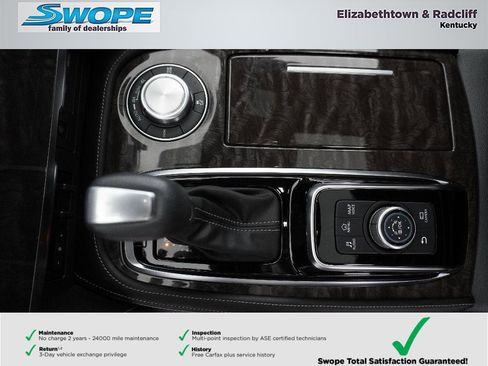 Used 2024 Nissan Armada Platinum w/ Captain's Chairs Package image 26