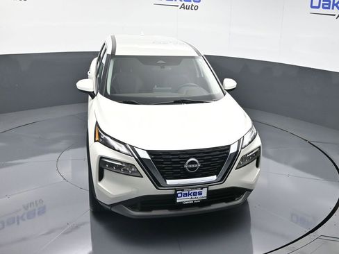 Used 2023 Nissan Rogue SV image 46