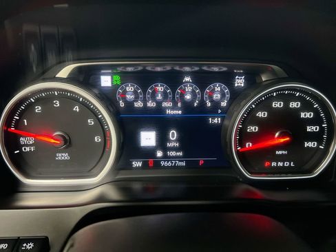 Used 2021 Chevrolet Silverado 1500 High Country w/ Technology Package AWD/4WD image 12