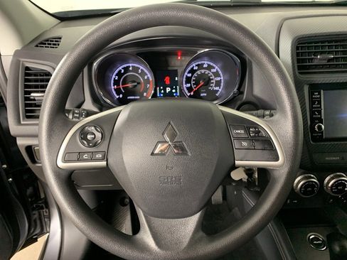 Used 2025 Mitsubishi Outlander Sport ES image 20