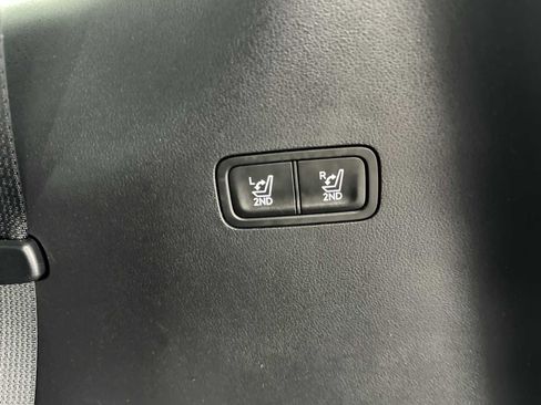 Used 2025 Hyundai Santa Fe Calligraphy w/ Tow & Go Package image 28