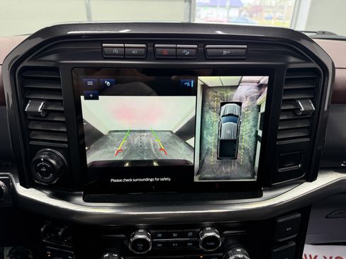 Used 2021 Ford F150 Lariat w/ Equipment Group 502A High AWD/4WD image 18
