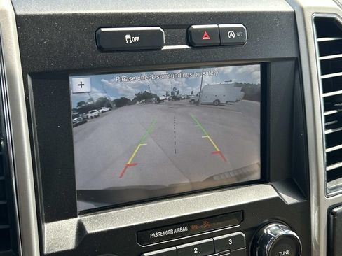 Used 2018 Ford F150 Lariat AWD/4WD image 29