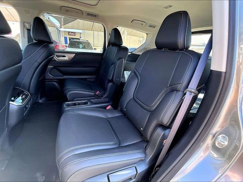 New 2026 INFINITI QX80 Pure RWD image 15