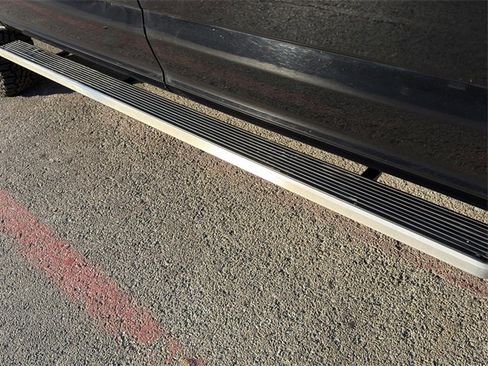 Used 2018 Ford F250 Lariat image 9