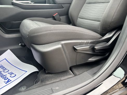 New 2026 Chevrolet Equinox LT image 12