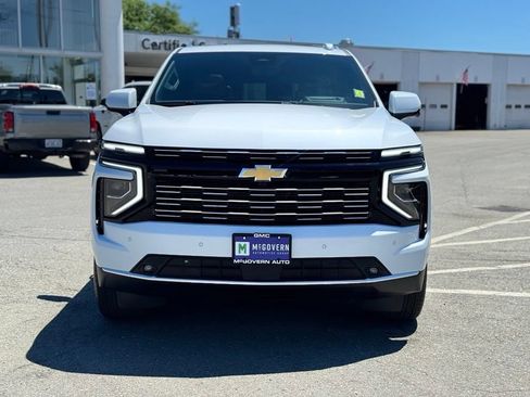 Used 2026 Chevrolet Tahoe High Country w/ Sun And Tow Package AWD/4WD image 10