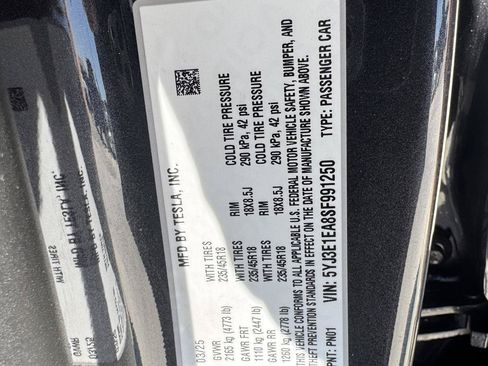 Used 2025 Tesla Model 3 Long Range RWD image 16