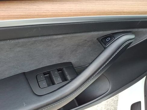 Used 2022 Tesla Model 3 Performance AWD/4WD image 15