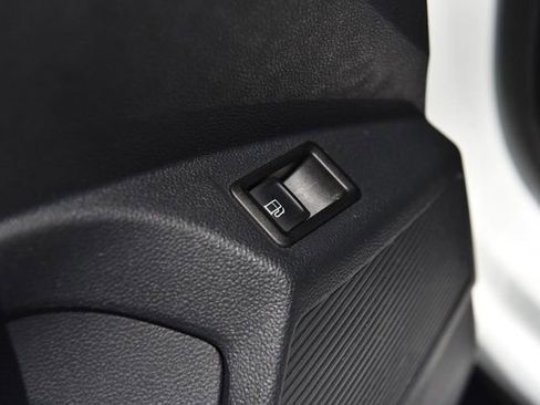 Used 2024 Volkswagen Taos S AWD/4WD image 9