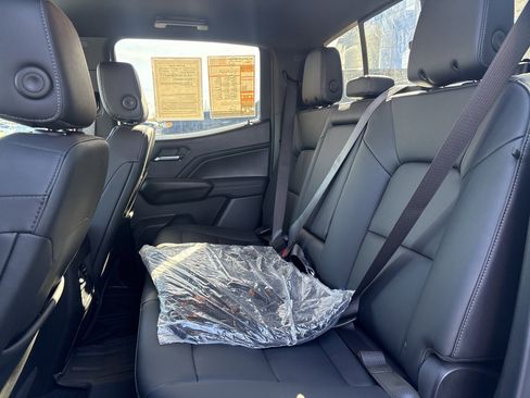 New 2026 Chevrolet Colorado LT w/ LT Convenience Package image 24
