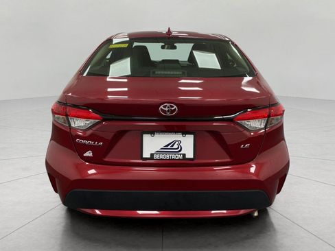 Used 2022 Toyota Corolla LE FWD image 5