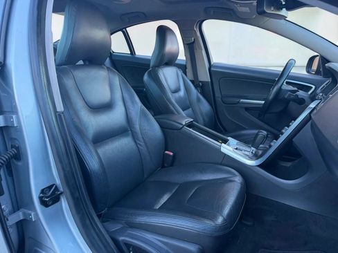 Used 2011 Volvo S60 T6 AWD/4WD image 21