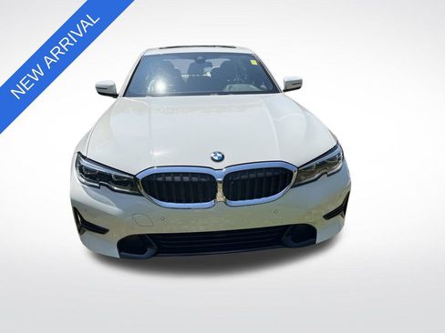 Used 2019 BMW 330i xDrive Sedan w/ Driving Assistance Package AWD/4WD image 6