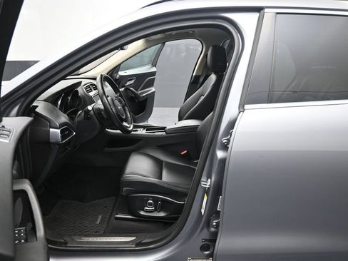Used 2020 Jaguar F-PACE Premium AWD/4WD image 10