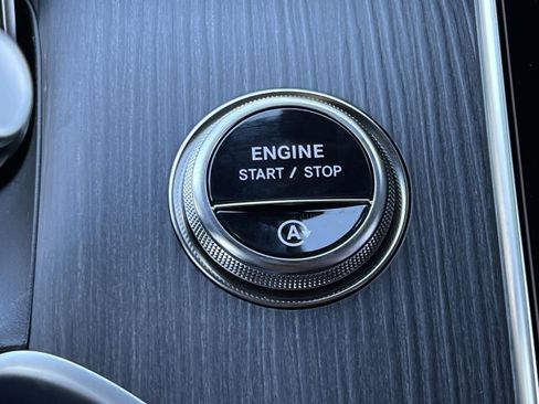 New 2026 Mercedes-Benz GLC 300 4MATIC image 31