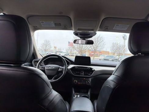 Used 2020 Ford Escape SEL image 19