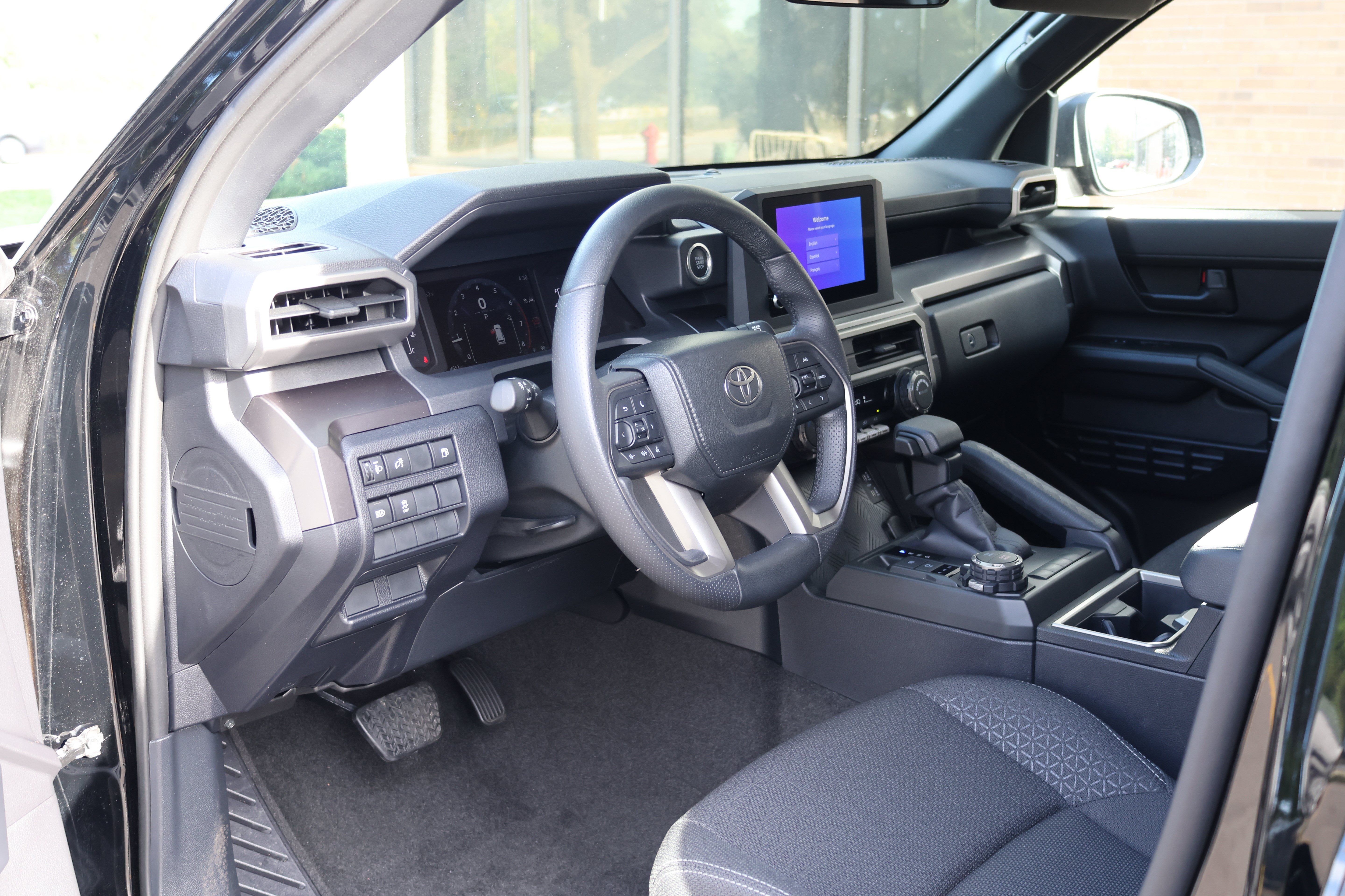 Used 2026 Toyota 4Runner SR5 AWD/4WD image 28