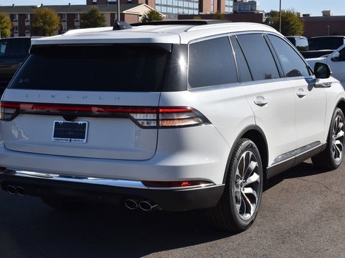 New 2026 Lincoln Aviator 2WD image 7
