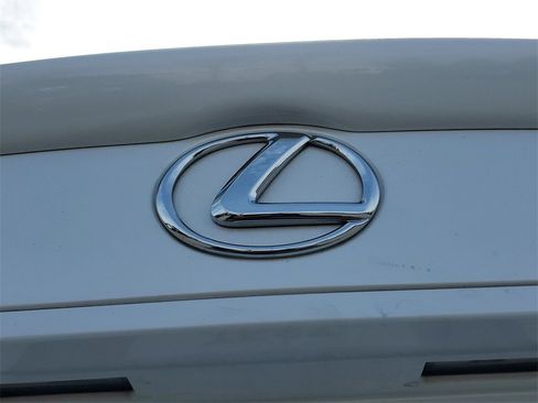 Used 2012 Lexus IS 250 image 9