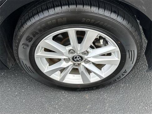 Certified 2025 Toyota Camry LE image 24