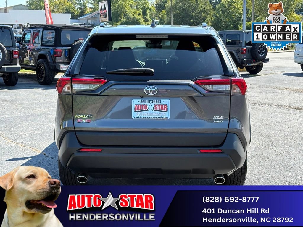 Used 2024 Toyota RAV4 XLE AWD/4WD image 5