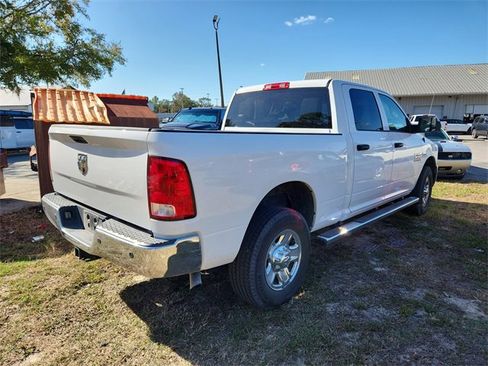 Used 2018 RAM 2500 Tradesman w/ Chrome Appearance Group image 6