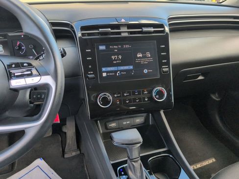 Certified 2023 Hyundai Tucson SE AWD/4WD image 18