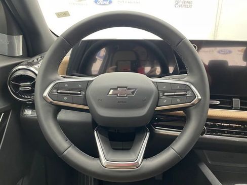 New 2026 Chevrolet Equinox ACTIV AWD/4WD image 12