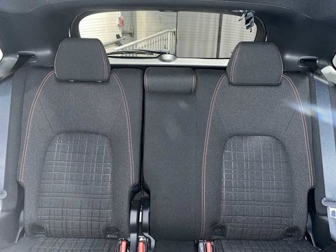 Used 2025 Honda HR-V Sport image 22