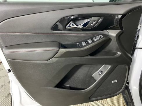 Certified 2023 Chevrolet Traverse RS AWD/4WD image 13