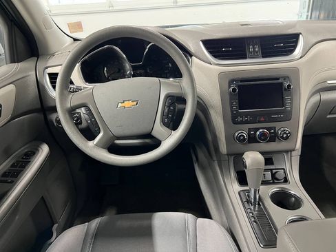 Used 2016 Chevrolet Traverse LS AWD/4WD image 8